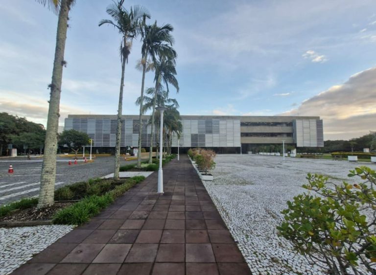 CGT Eletrosul e Sinergia se reúnem e debatem liberdade sindical na empresa