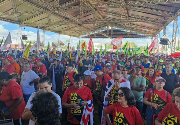 Centrais Sindicais promovem atos em todo o país