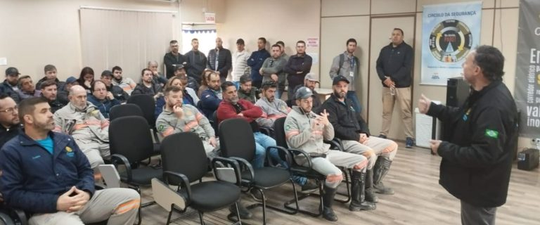 Caravana da Intercel encerra com quase 50 postos de  trabalho visitados em todo o estado