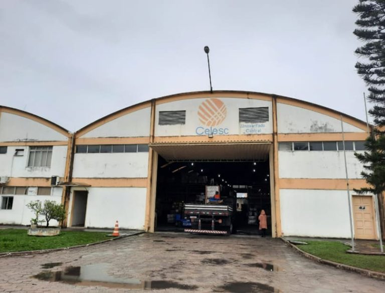 Sindicato questiona venda de terreno da Celesc em Palhoça