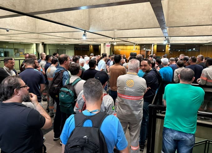 Vitória dos trabalhadores da Celesc