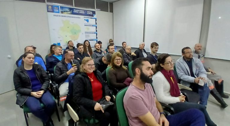 Diretoria da Celos percorre o estado com prestação de contas
